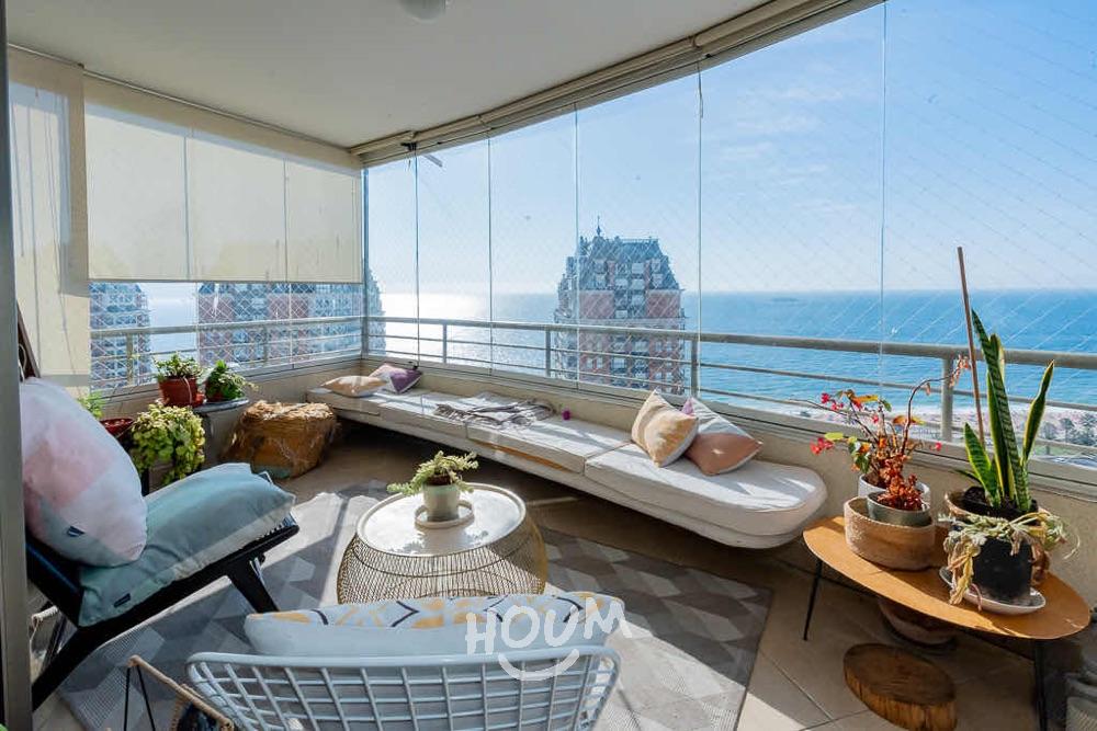 Avenida Coraceros · Viña Del Mar